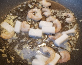 花にらとエビイカミックスの中華炒め作り方4写真