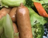 ブロッコリー＆ソーセージの塩茹で温サラダ作り方3写真