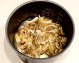 【炊飯器】さつま芋と舞茸の炊き込みごはん作り方2写真