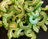 サクっ！おつまみ！ゴーヤの揚げ焼き♪作り方1写真