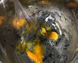 黒胡麻 竹炭 ロールケーキ作り方6写真