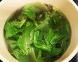 もずくとレタスの卵スープ作り方3写真