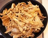 秋の味覚♡鮭とキノコのバタポン蒸し作り方5写真
