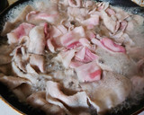 超簡単！豚肉とシメジ&玉ねぎの卵とじ♪作り方4写真
