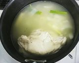 簡単!美味しい!鶏肉からのチキンスープ♪作り方2写真