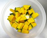 レンジで５分！薩摩芋入り☆かぼちゃサラダ作り方1写真