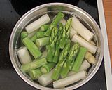 シュパーゲルサラダ【ドイツ料理】作り方1写真