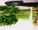 三つ葉と鶏ササミのからし和え作り方1写真