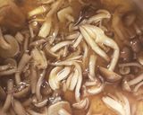 鮭ムニエルに・とろ〜り♪キノコ餡掛け作り方5写真