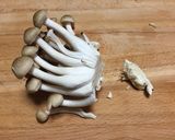 サラダ菜ときのこのくるみ味噌バター和え♡作り方2写真