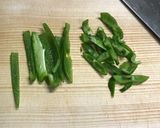 カラフル豚肉の味噌炒め作り方1写真