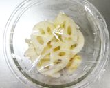 レンジ３分！ごま甘辛れんこん。お弁当にも作り方3写真
