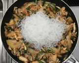 糖質オフ☆乾燥こんにゃくパスタで豚キムチ作り方13写真