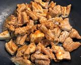 豚ホルモンと鶏皮のスタミナ炒め作り方1写真