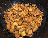 豚ホルモンと鶏皮のスタミナ炒め作り方4写真