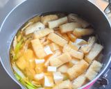 キノコと豆富・油揚げの味噌汁作り方6写真