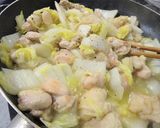 白菜と鶏の塩麹炒め作り方4写真