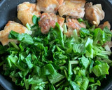 チンして焼くだけ！鶏とさつまいも甘辛炒め作り方5写真