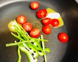 あと一品！トマピー塩昆布バター炒め作り方1写真