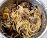 【秋の味覚】絶品♪舞茸と明太子パスタ作り方4写真