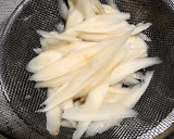 ささがきゴボウの水煮と舞茸のきんぴら風！作り方1写真