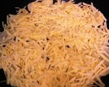 簡単おつまみ！じゃがいもチーズのガレット作り方3写真