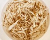 レンジ de 豚しゃぶ肉のごぼう巻き作り方1写真