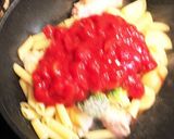 手羽元とジャガイモペンネのトマト煮込み☆作り方4写真