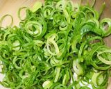毎日の納豆●ネギサラダ〜ネギ＆サラダ麵作り方1写真