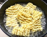 袋麺とミートローフでカレー焼きそば作り方2写真