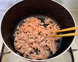 おいもとろける＊鶏ひき肉と厚揚げの煮物＊作り方5写真