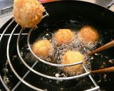 お弁当に☆ち～コロボール♪作り方4写真