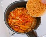 焼ビーフンで簡単☆きのこのキムチスープ作り方4写真