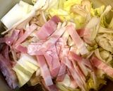 白菜と舞茸ベーコンのミルクスープ♪作り方3写真