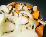 いろいろプラスカレー●チキンたまごカレー作り方1写真