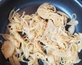 きのこと牛コマ肉の赤ワイントマト煮込み作り方4写真
