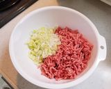 お手軽!コンビニ野菜で豚団子汁♪作り方1写真
