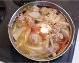 お手軽!コンビニ野菜で豚団子汁♪作り方6写真