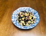 さっぱり！梅酢で漬けた茄子とみょうが和え作り方4写真