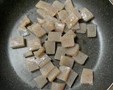 鰯の缶詰とこんにゃくのピリ辛炒め作り方2写真
