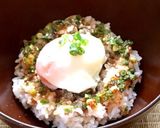 簡単&速攻☆よだれ鶏の濃旨ソースで温玉丼作り方3写真