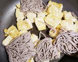 節約♪♪豆腐と蕎麦の焼き焼き♪♪作り方2写真