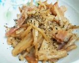短時間！エノキとベーコンのバター醤油炒め作り方4写真