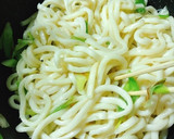 切るのはネギだけ簡単焼きうどん！作り方4写真