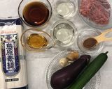ナスとキュウリの肉味噌 そうめん作り方1写真