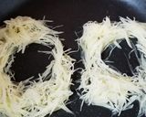 ☆千切りポテト♪目玉焼き☆作り方1写真