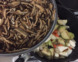 干し椎茸がメイン!!旨みたっぷり煮物！！作り方4写真
