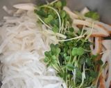 大根と竹輪のごまダレサラダ作り方1写真