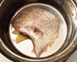 鯛の酒蒸し 醤油バター風味、簡単作り方2写真
