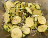ズッキーニの酢醤油和え♪めっけ作り方3写真